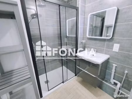 appartement 3 pièces 63 m²