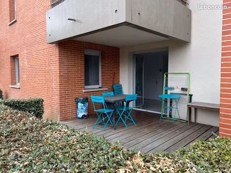 super t2 50m2 piscine 2 places de parking à st martin du touch