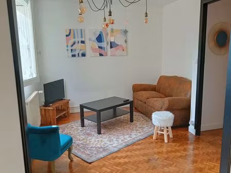 appart t2 meublé en centre ville