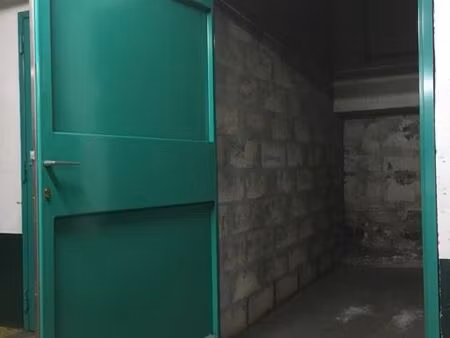 non inondable  box garage moto  vélos ou cave de stockage de produits fragiles type archiv