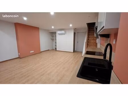 t3 duplex climatisé romans centre