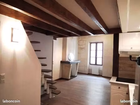 t3 quartier sainte croix