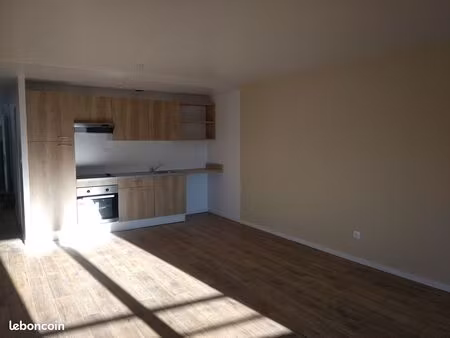 appartement 4 pièces 75 m²