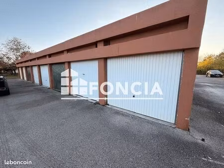 parking 15 m² salon de provence