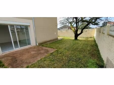 location appartement 2 pièces 42 m² à corbas (69960)