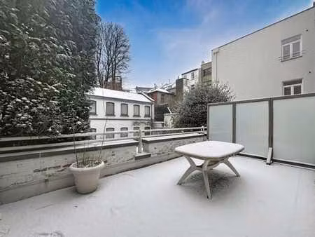 cee/ bruxelles : charmant studio