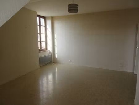 location appartement 4 pièces 75 m² à druelle balsac (12510)