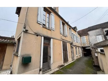 immeuble auxerre m² t-2 à vendre  162 000 €