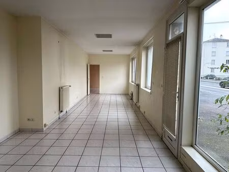 location local industriel 2 pièces 85 m² à mondeville (14120)