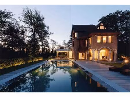 villa d'exception au cœur d'un parc privé