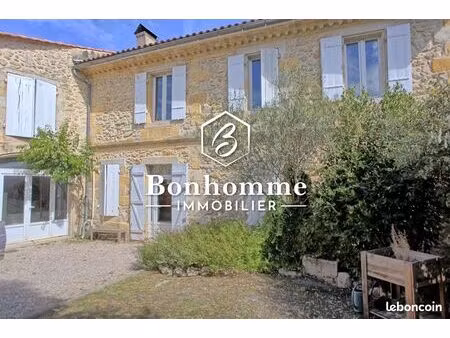 maison 6 pièces 193 m²