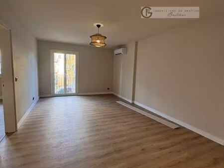 appartement 2 pièces 52 m²