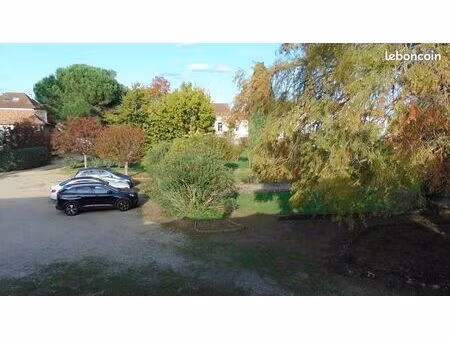 appartement 4 pièces 77 m²