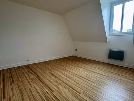 appartement en duplex - 2 chambres - proche centre-ville