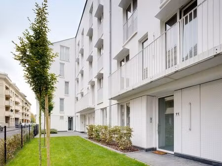 appartement à louer à ixelles € 1.900 (ljib3) - skyline renting services | zimmo