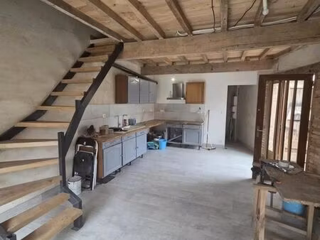 appartement 3 pièces 80 m²