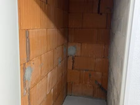 a vendre cellier / cave / box de stockage