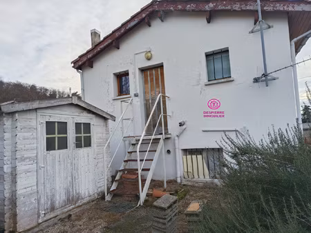 exclusivité : sur le secteur de roussillon  maison à rénover