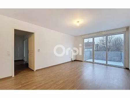 location appartement  66.15 m² t-3 à chambly  1 000 €