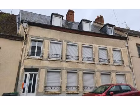 immeuble montmirail 212.39 m² t-8 à vendre  175 000 €