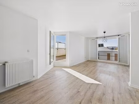 appartement 3 pieces - terrasse- parking