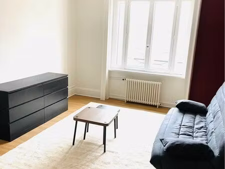 studio 28 m2 entièrement rénové