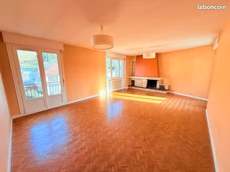 appartement lumineux 98 m² avec balcon et garage