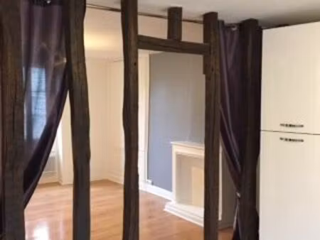 poitiers hyper centre  t3 de 80m²