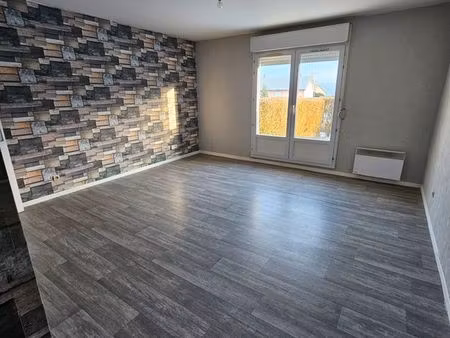 appartement 1 chambre avec petit jardin