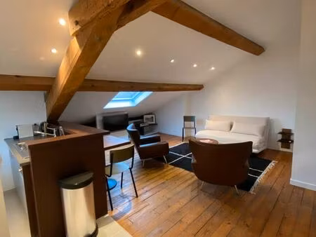 appartement t2 meublé de 53 m² – lyon 6e (rue vendôme)