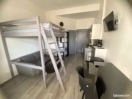 studio 1 pièce 19 m²