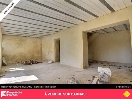maisons à rénover de 244 m2 sur barnas