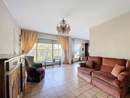 appartement 5 pièces sans vis à vis avec balcon et cave