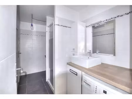location appartement 2 pièces 37 m² à puget-sur-argens (83480)