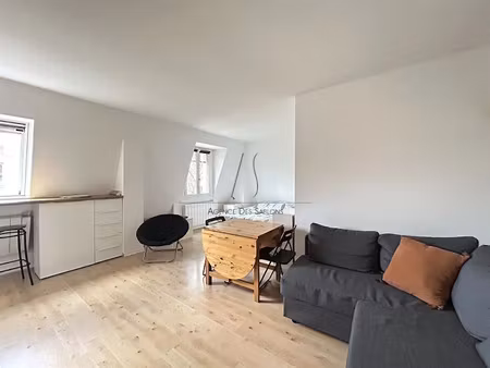location meublée appartement 1 pièce 32 m² à le vésinet (78110)  990 €