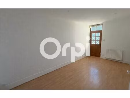location appartement  m² t-3 à saint-chamond  560 €
