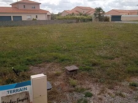 terrain constructible à vendre