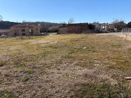 terrain constructible viabilisé à vendre