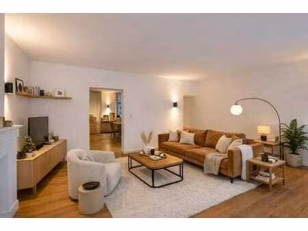 charmant appartement en triplex avec terrasse de 24 m²