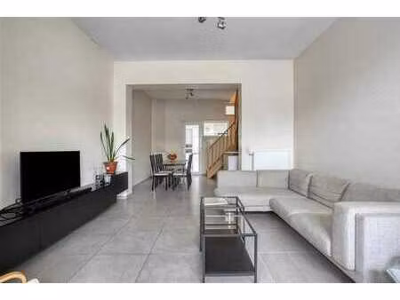 maison prête à emménager à rode-saint-génèse