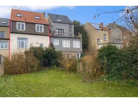 spacieuse maison 6 ch à 5 min du centre