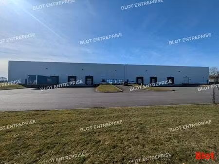 entrepôt à vendre