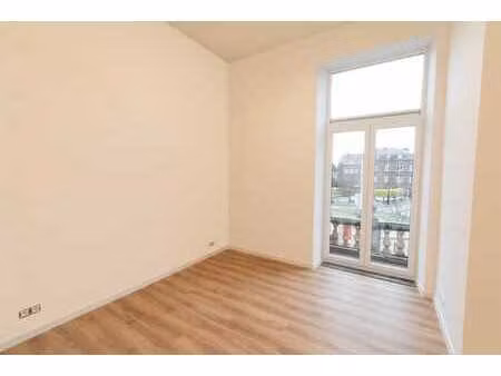 namur (salzinnes) appartement neuf à louer !