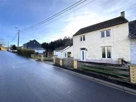 charmante maison villageoise 3 façades