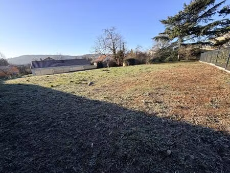 terrain constructible viabilisé à vendre