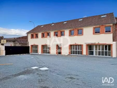 local d'activités à louer