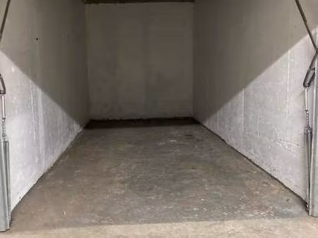 parking à louer