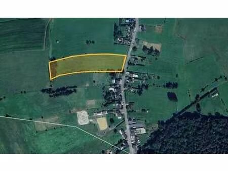 grand terrain à bâtir libre de constructeur !