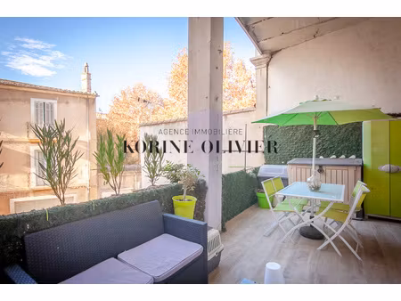 appartement terrasse centre aix