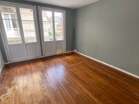 appartement t3 de 44m2 avec balcon vue mer